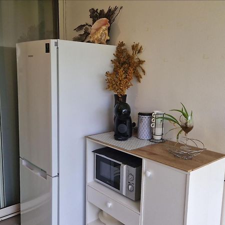 Grand Studio De 41 M², Vue Mer Et Jardin Tropical. Le Gosier  Chambre photo