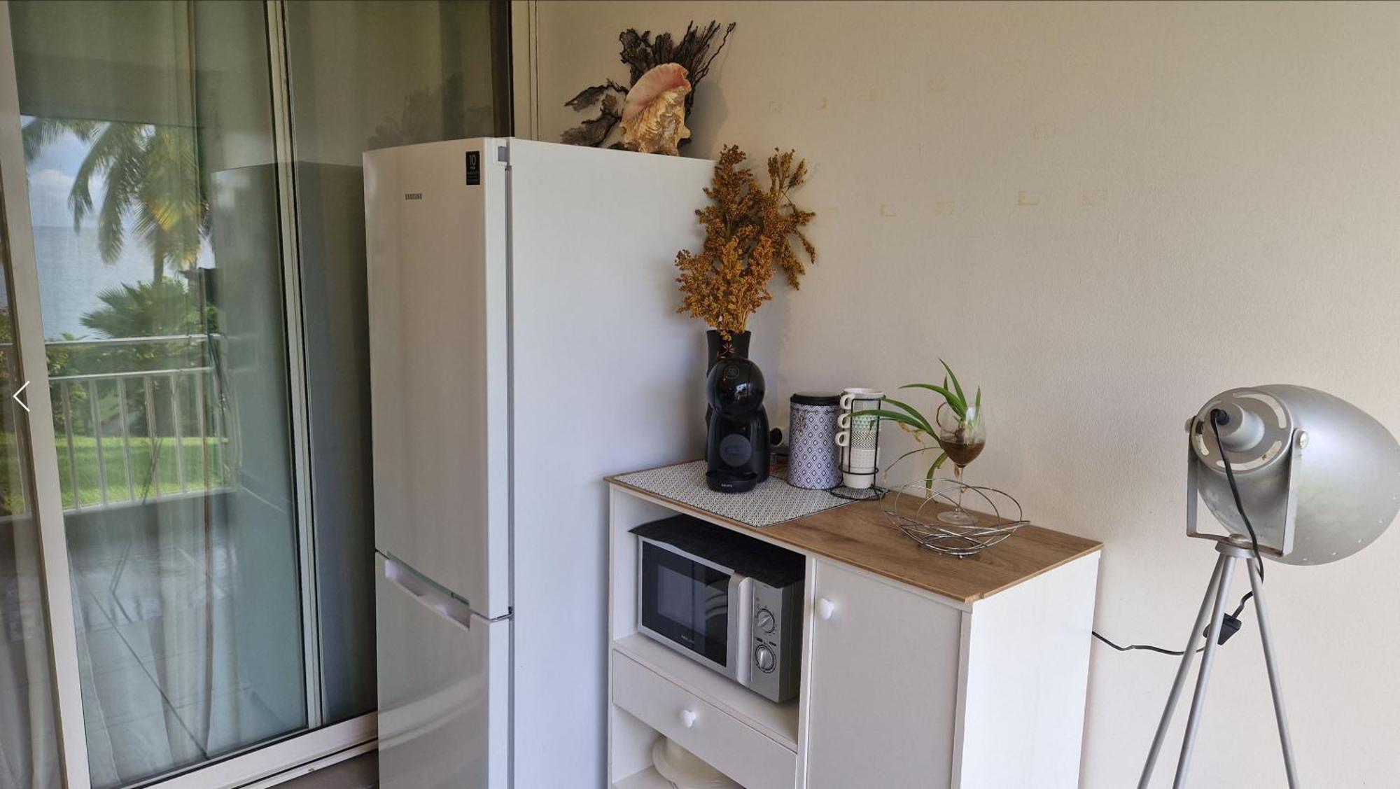 Grand Studio De 41 M², Vue Mer Et Jardin Tropical. Le Gosier  Chambre photo